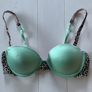 Victoria’s Secret PINK Push Up Bra 34A in Green & Leopard Print
